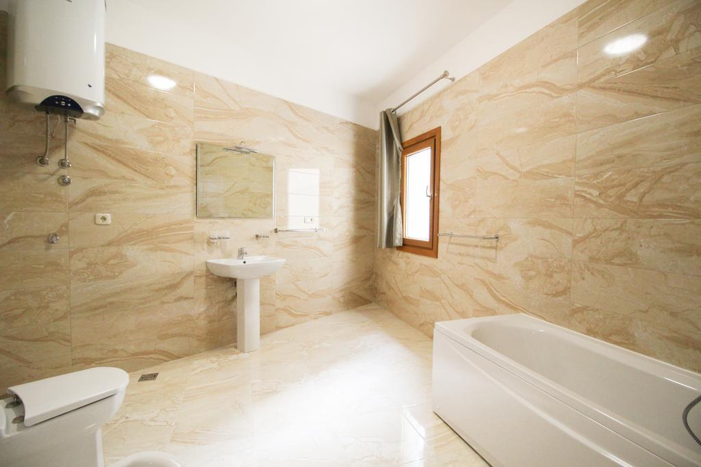 Apartmani Svetionik Budva Exterior foto
