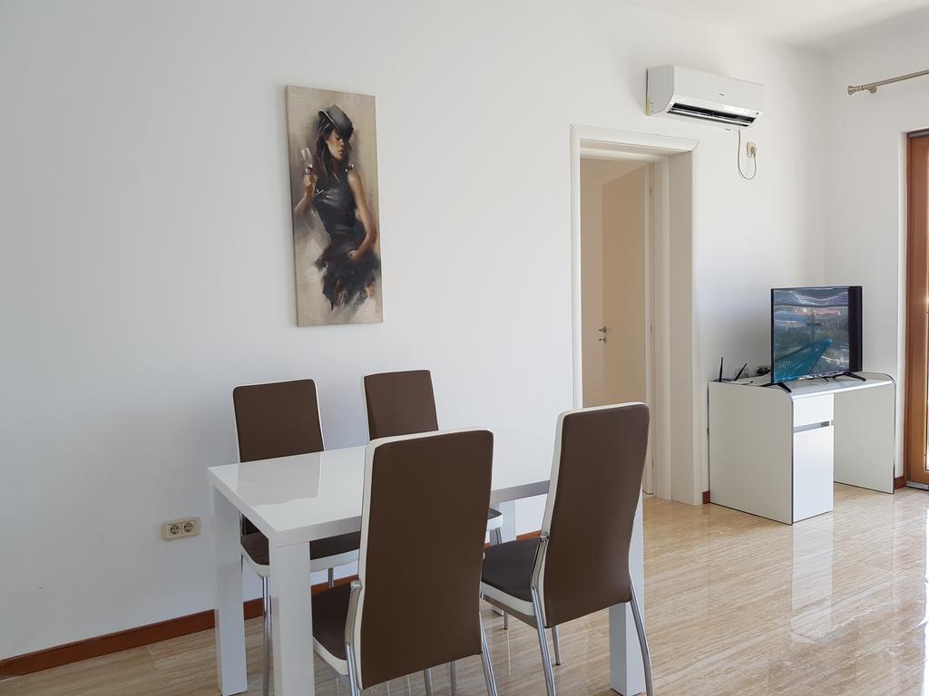 Apartmani Svetionik Budva Exterior foto